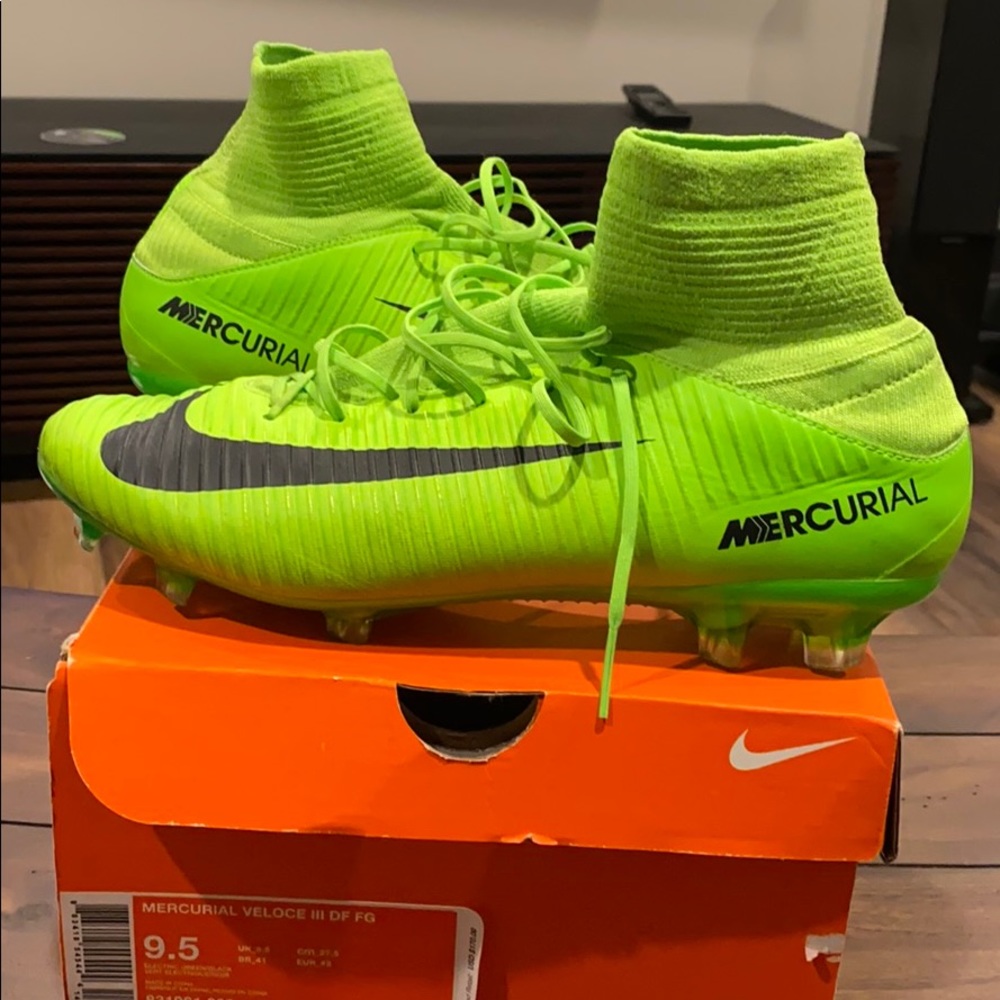 Mercurial Veloce III DF FG size 9.5